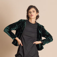 dark green