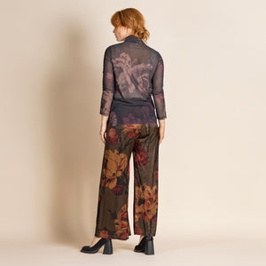 damask roses hi crew tee